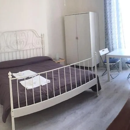 Oda ve Kahvaltı Casa Lilibeo Acireale